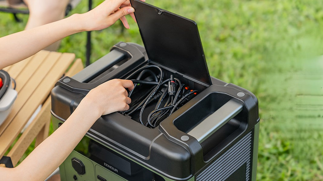 収納ボックス付き